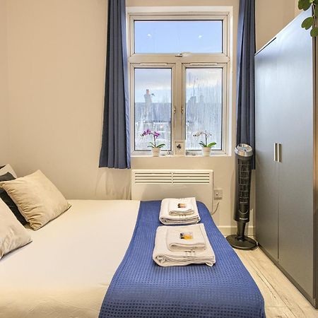 The Finsbury Deluxe Apartments London Bagian luar foto