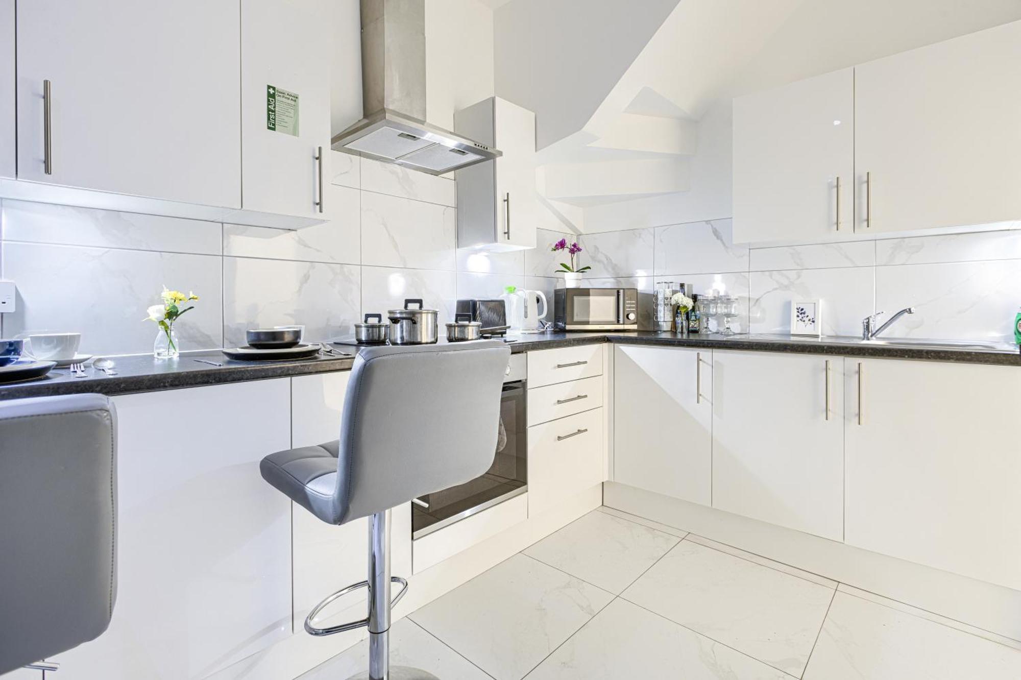 The Finsbury Deluxe Apartments London Bagian luar foto