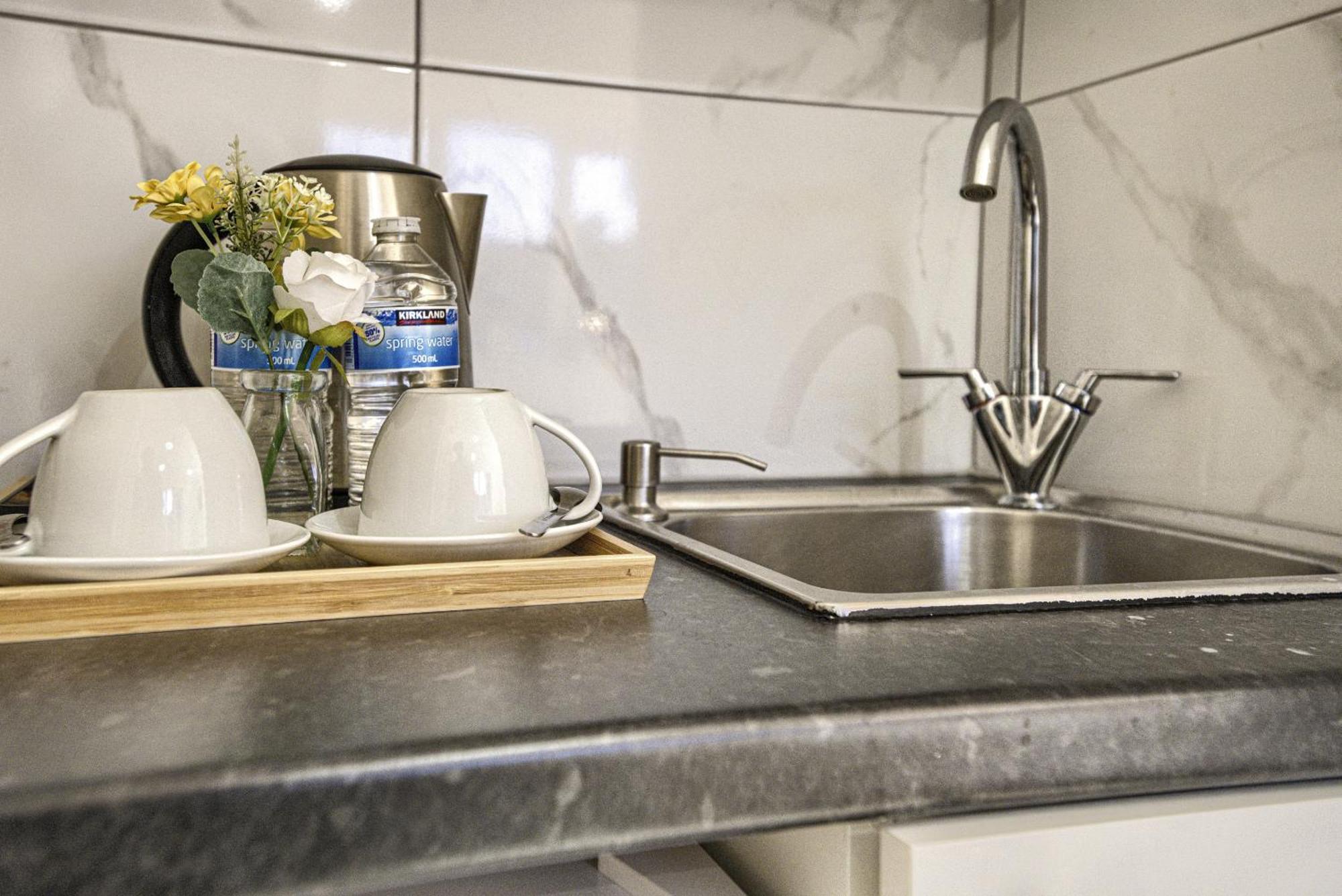 The Finsbury Deluxe Apartments London Bagian luar foto
