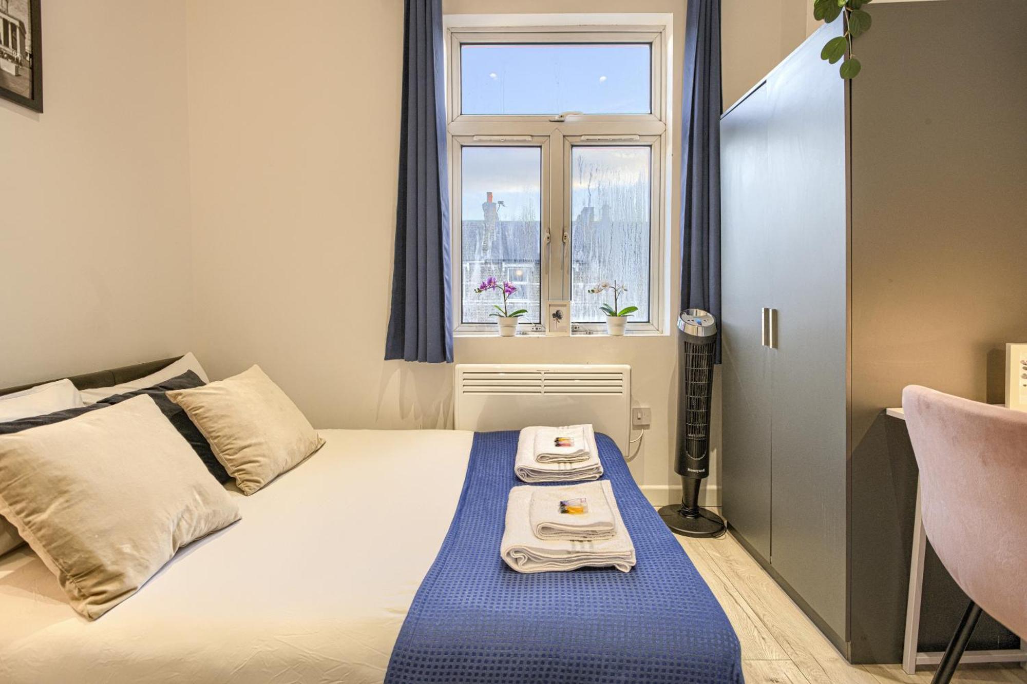 The Finsbury Deluxe Apartments London Bagian luar foto
