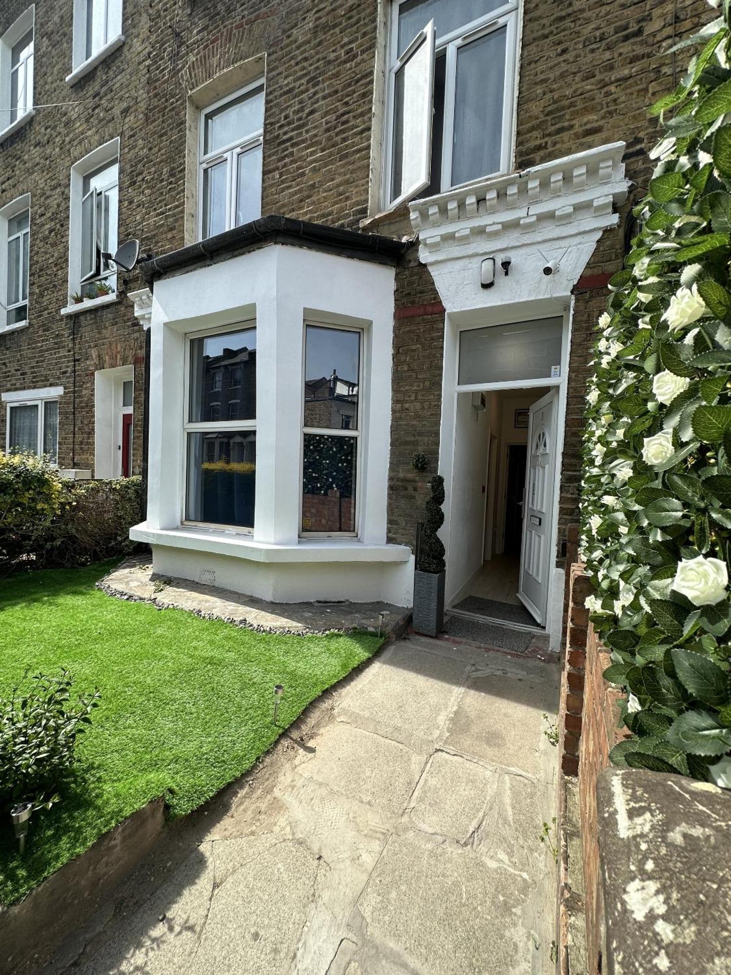 The Finsbury Deluxe Apartments London Bagian luar foto